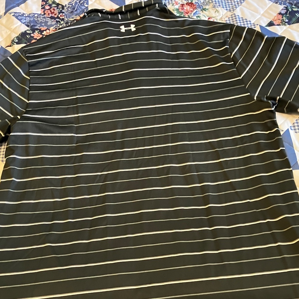 Under Armour Men's Polo with Black and White Stripes - Picture 4 of 4